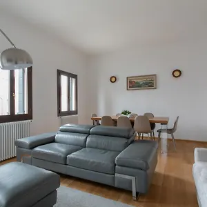 Residenza Pomponi Deluxe Appartement