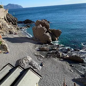 https://house-nervi-2-by-holiday-world.hotelitalianriviera.com